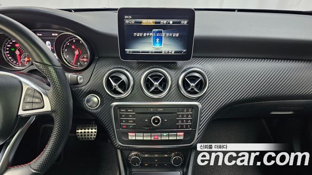 Mercedes-Benz A-Class A200 AMG Line