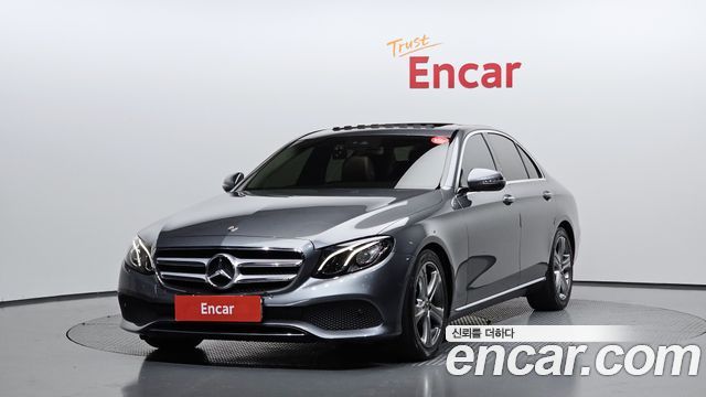 Mercedes-Benz E-Class E200 Avantgarde