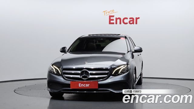 Mercedes-Benz E-Class E200 Avantgarde