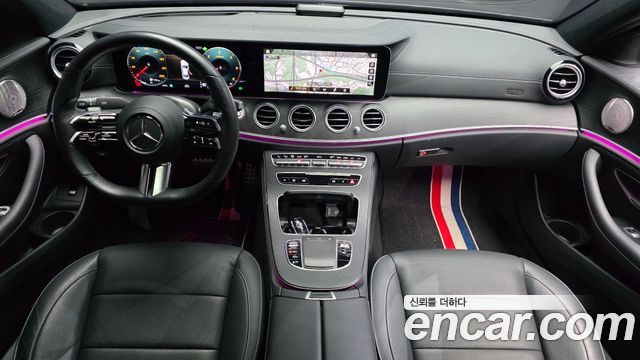 Mercedes-Benz E-Class E220d 4MATIC AMG Line