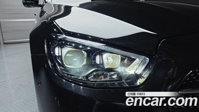 Mercedes-Benz E-Class E220d 4MATIC AMG Line