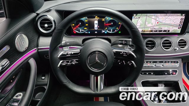 Mercedes-Benz E-Class E220d 4MATIC AMG Line