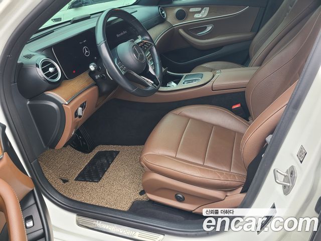 Mercedes-Benz E-Class E220d 4MATIC Exclusive