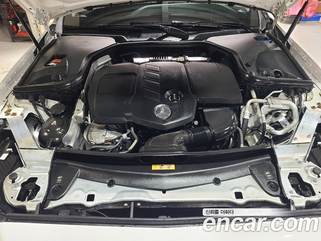Mercedes-Benz E-Class E220d 4MATIC Exclusive