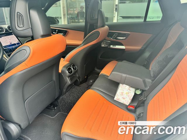 Mercedes-Benz GLC-Class GLC300 4MATIC AMG Line