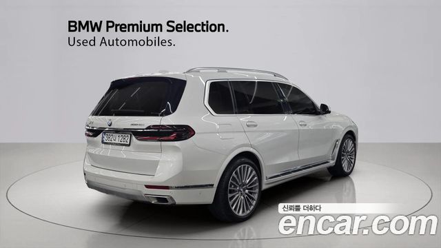 BMW X7 xDrive 40i Design Pure Excellence 7-Seater