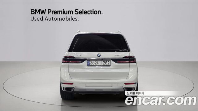 BMW X7 xDrive 40i Design Pure Excellence 7-Seater
