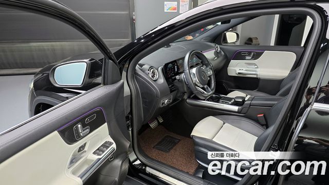 Mercedes-Benz GLA-Class GLA250 4MATIC