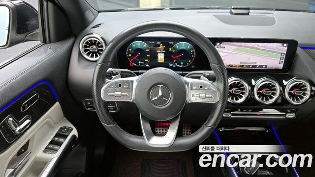 Mercedes-Benz GLA-Class GLA250 4MATIC