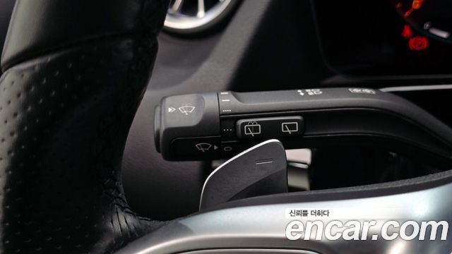 Mercedes-Benz GLA-Class GLA250 4MATIC