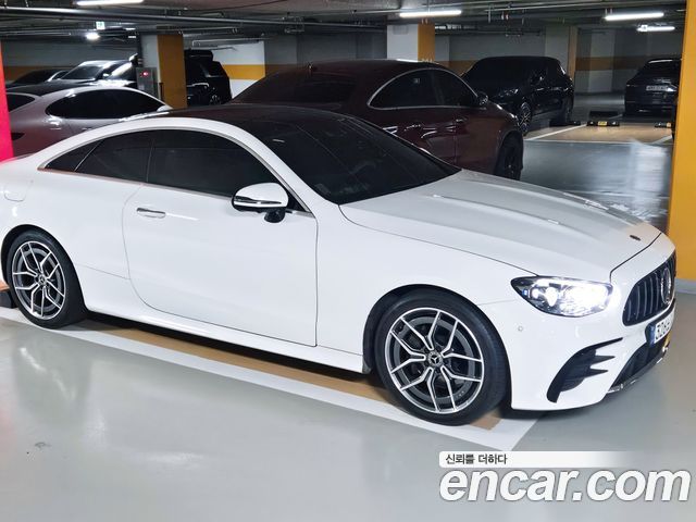 Mercedes-Benz E-Class E300d 4MATIC Coupe