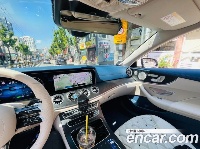Mercedes-Benz E-Class E300d 4MATIC Coupe