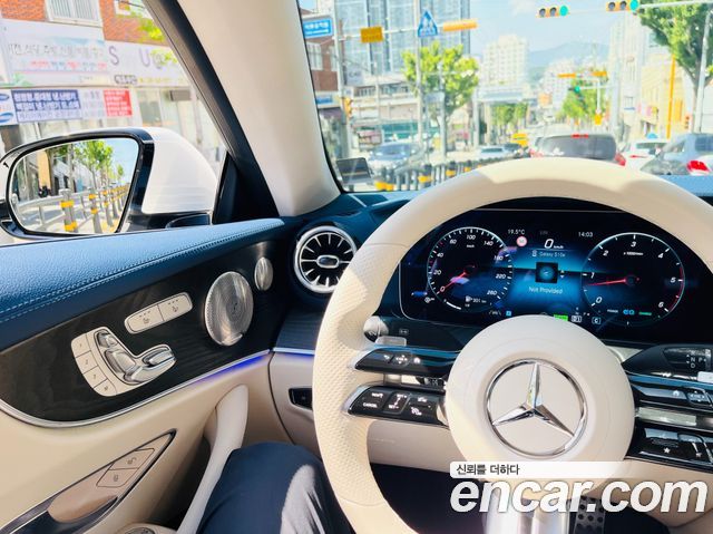 Mercedes-Benz E-Class E300d 4MATIC Coupe