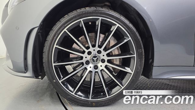 Mercedes-Benz CLS-Class CLS450 4MATIC AMG Line