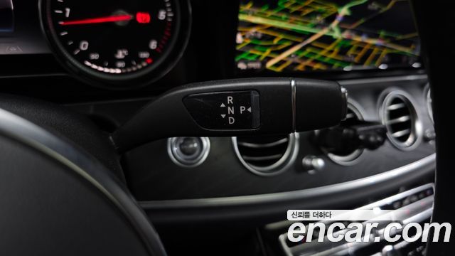 Mercedes-Benz E-Class E220d 4MATIC Exclusive
