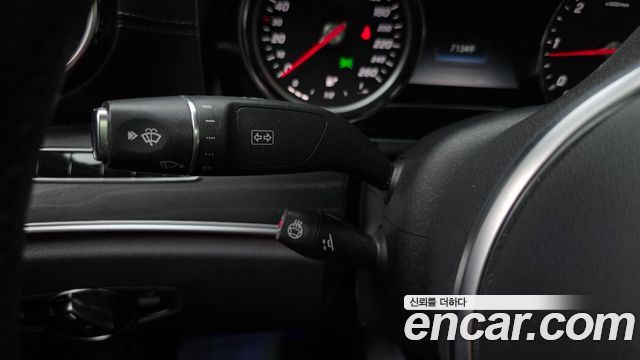 Mercedes-Benz E-Class E220d 4MATIC Exclusive