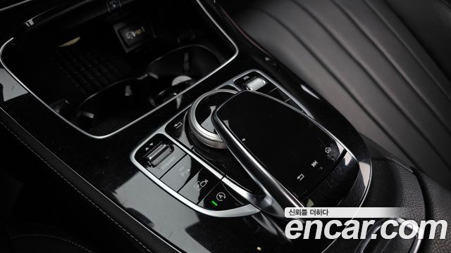 Mercedes-Benz E-Class E220d 4MATIC Exclusive
