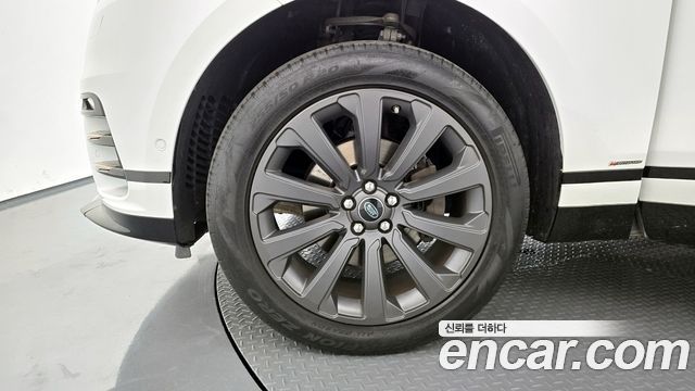 Land Rover Range Rover Velar 2.0 D240 R-Dynamic SE