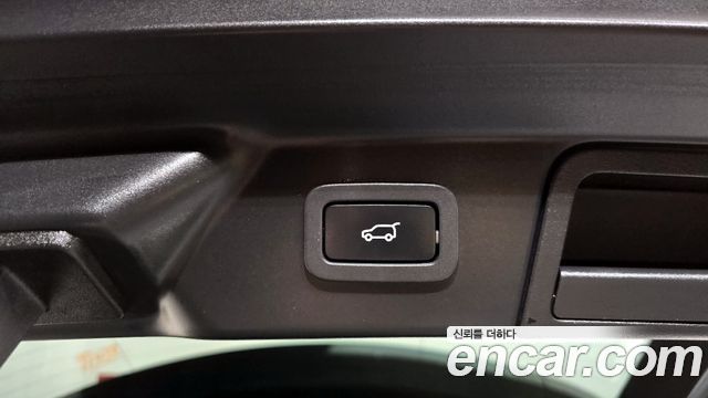 Land Rover Range Rover Velar 2.0 D240 R-Dynamic SE