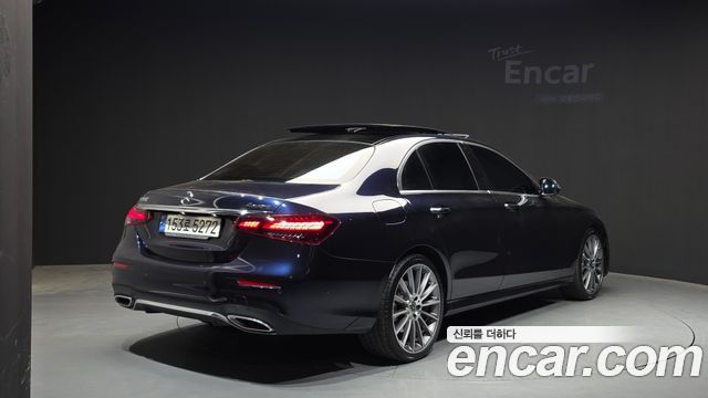 Mercedes-Benz E-Class E350 4MATIC AMG Line