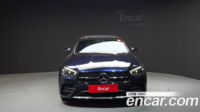 Mercedes-Benz E-Class E350 4MATIC AMG Line
