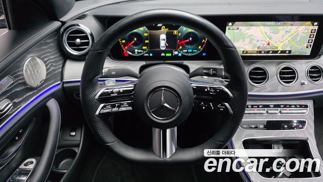 Mercedes-Benz E-Class E350 4MATIC AMG Line