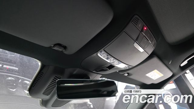 Mercedes-Benz E-Class E350 4MATIC AMG Line