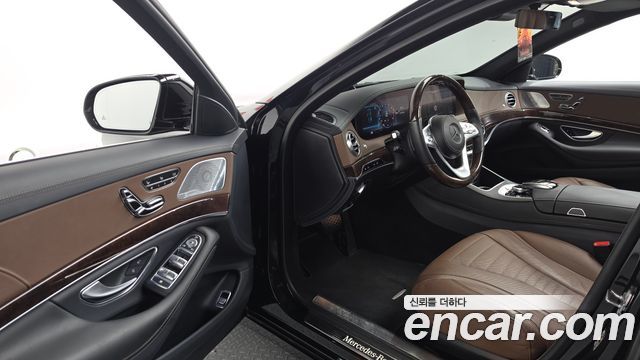 Mercedes-Benz S-Class S560L 4MATIC