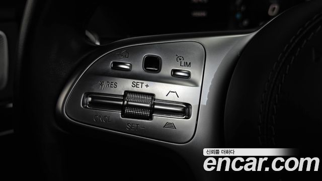 Mercedes-Benz S-Class S560L 4MATIC