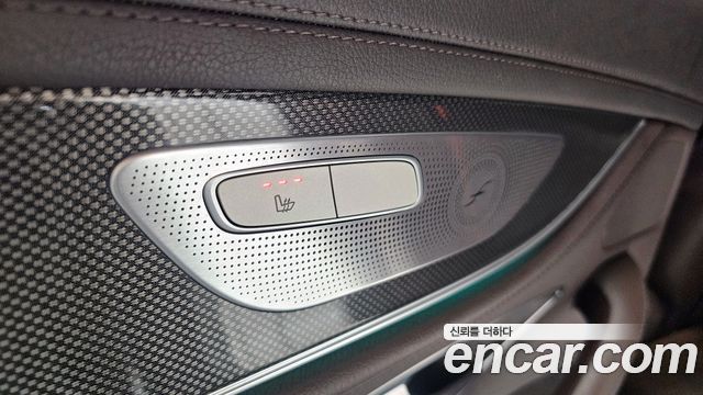Mercedes-Benz CLS-Class CLS300d AMG Line