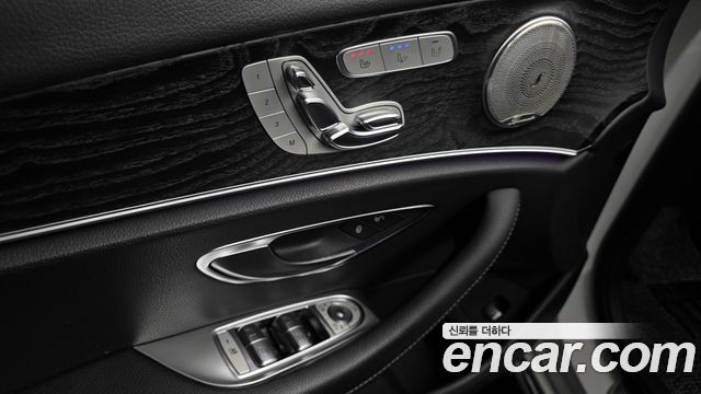 Mercedes-Benz E-Class E300 AV Intelligent Drive