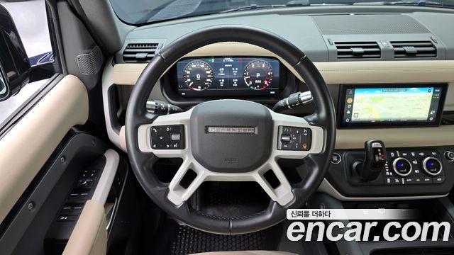 Land Rover Defender 110 D250 SE