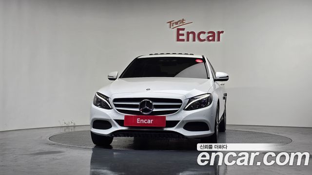 Mercedes-Benz C-Class C200