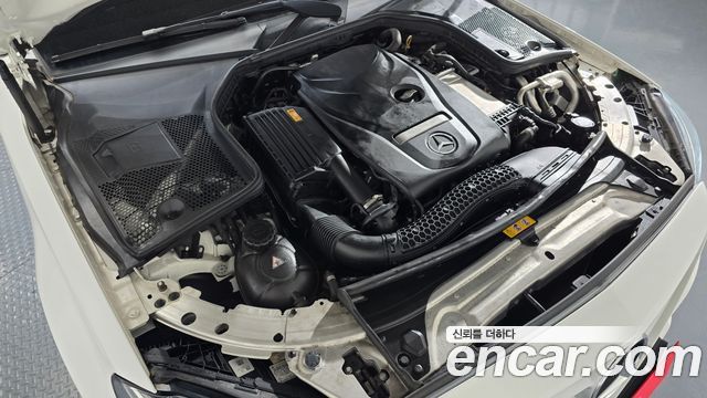 Mercedes-Benz C-Class C200