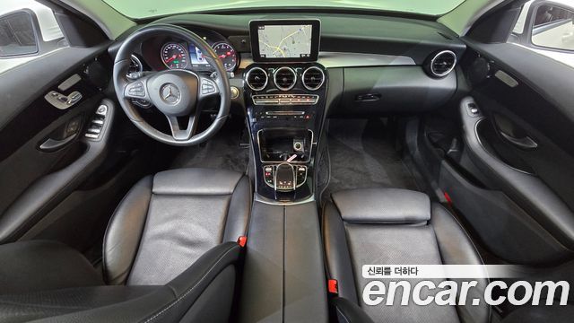 Mercedes-Benz C-Class C200