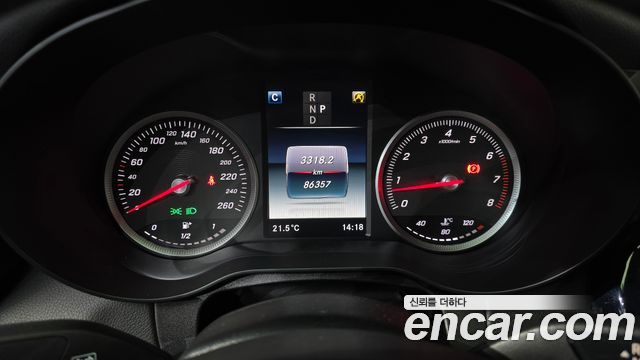 Mercedes-Benz C-Class C200