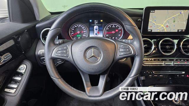 Mercedes-Benz C-Class C200