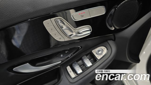 Mercedes-Benz C-Class C200