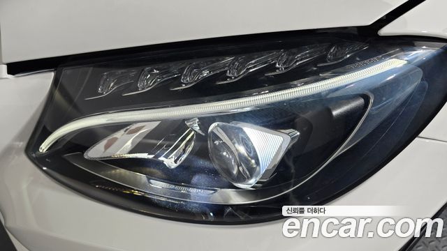 Mercedes-Benz C-Class C200