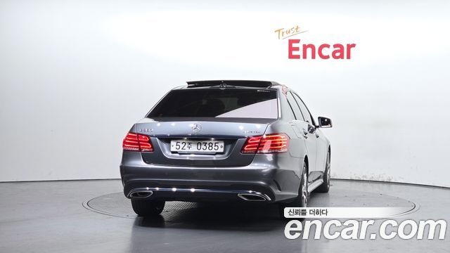 Mercedes-Benz E-Class E350 BlueTec 4MATIC