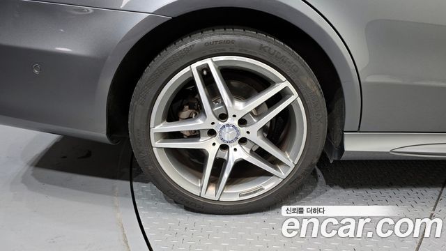Mercedes-Benz E-Class E350 BlueTec 4MATIC