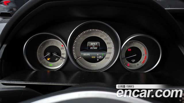 Mercedes-Benz E-Class E350 BlueTec 4MATIC
