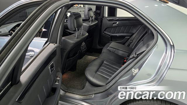 Mercedes-Benz E-Class E350 BlueTec 4MATIC