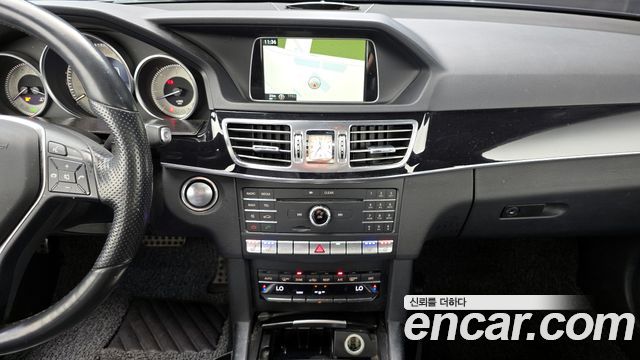 Mercedes-Benz E-Class E350 BlueTec 4MATIC