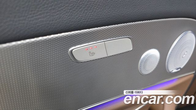Mercedes-Benz E-Class E300 4MATIC AMG Line