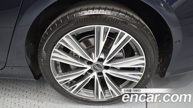 Audi A6 45 TFSI Quattro Premium
