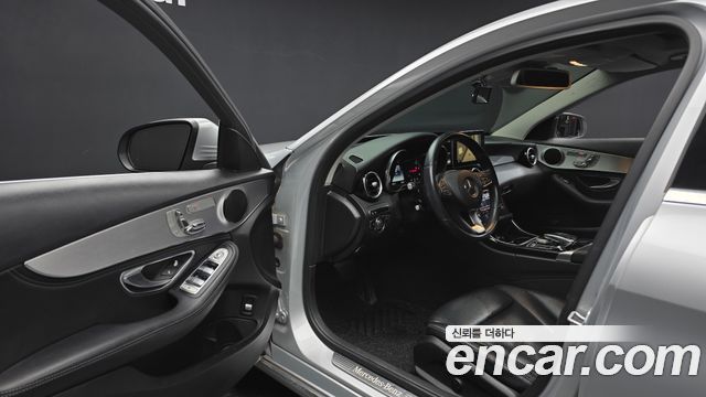 Mercedes-Benz C-Class C220 d Avantgarde