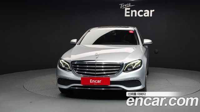 Mercedes-Benz E-Class E220d 4MATIC Exclusive