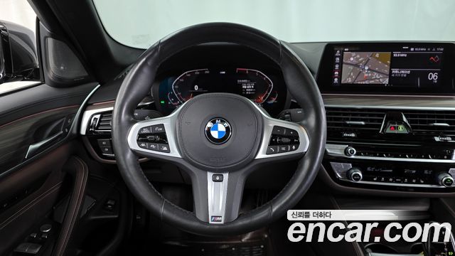 BMW 5-Series 520i M Sport