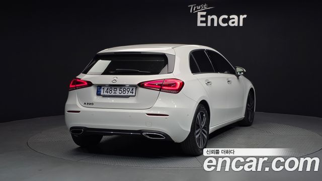 Mercedes-Benz A-Class A220 Hatchback